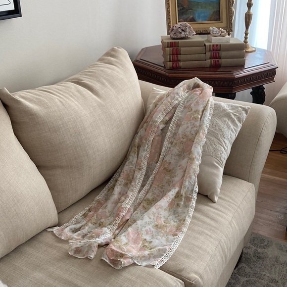 New Francesca long scarf without tag 68” x 30” - Picture 1 of 5